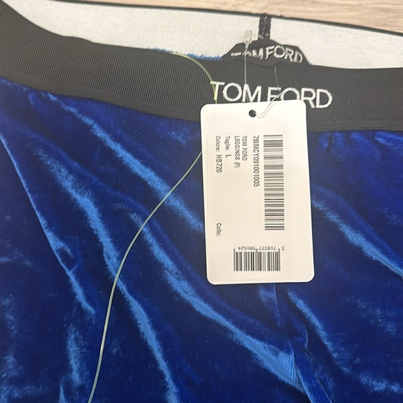 *AUTHENTIC and NEVER WORN* Tom Ford Velvet Leggings/Pants Size Large - Picture 3 of 6